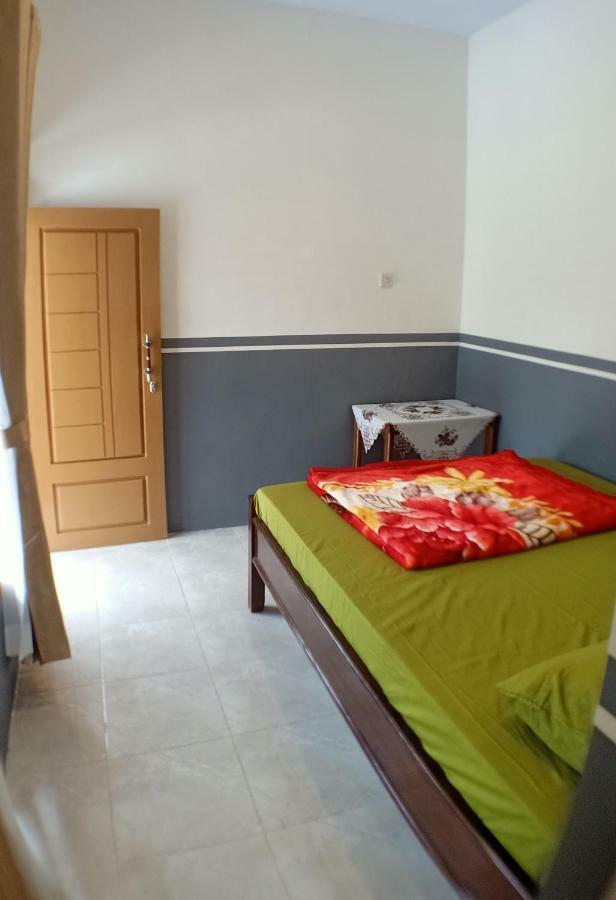 Homestay Anggun Bromo Exteriör bild