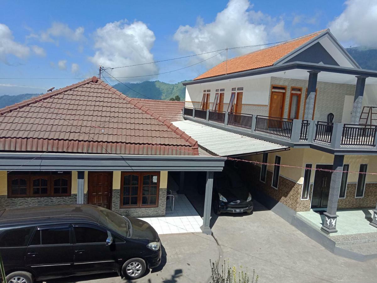 Homestay Anggun Bromo Exteriör bild