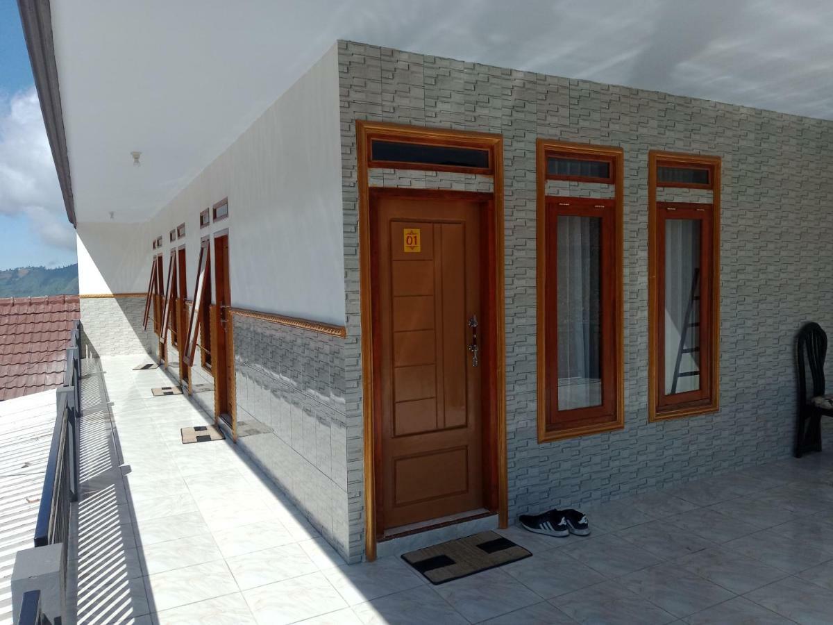 Homestay Anggun Bromo Exteriör bild